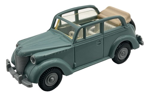 Praliné opel olympia 1938 - praliné,